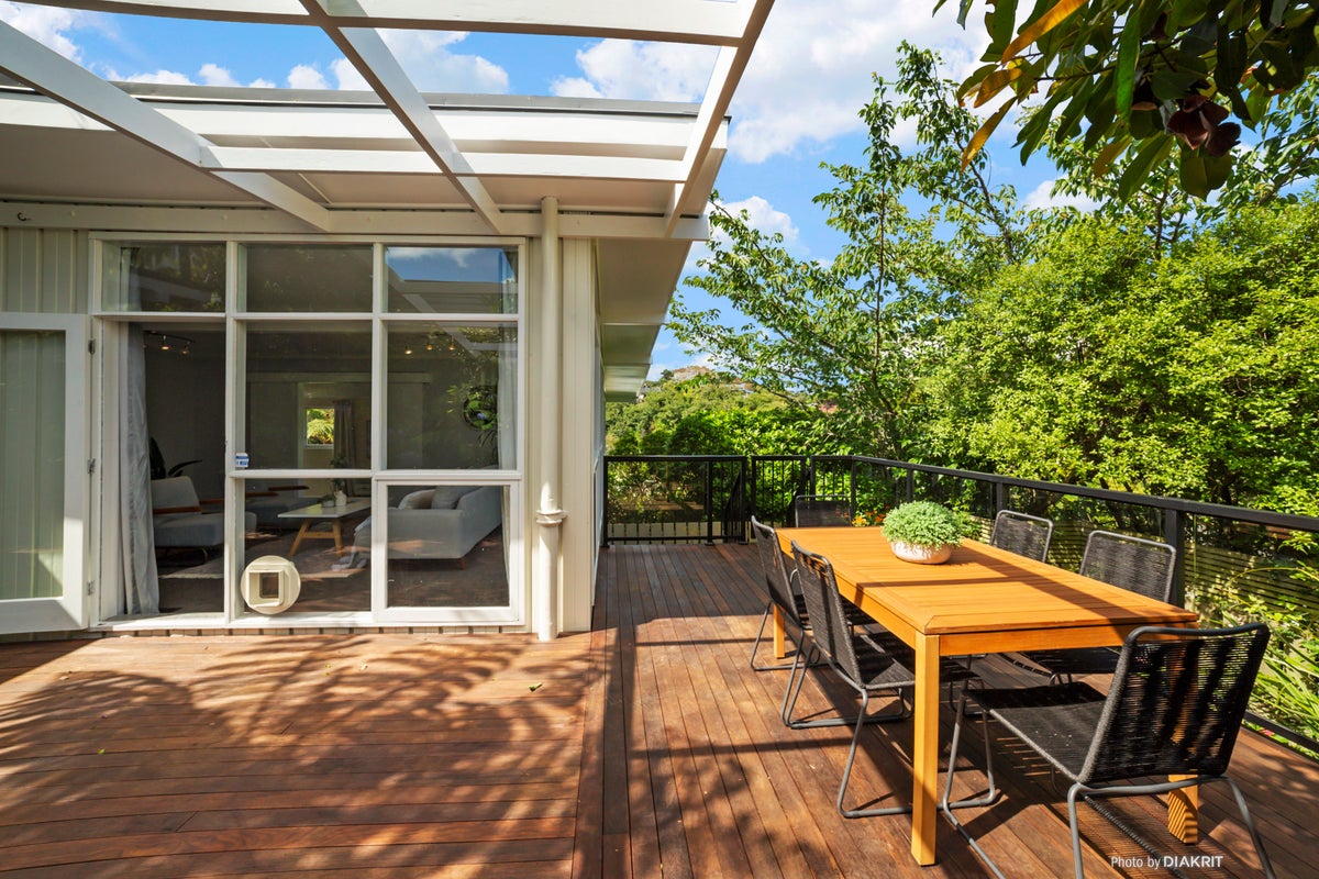 9 Silverbirch Grove, Churton Park, Wellington - Carousel 15