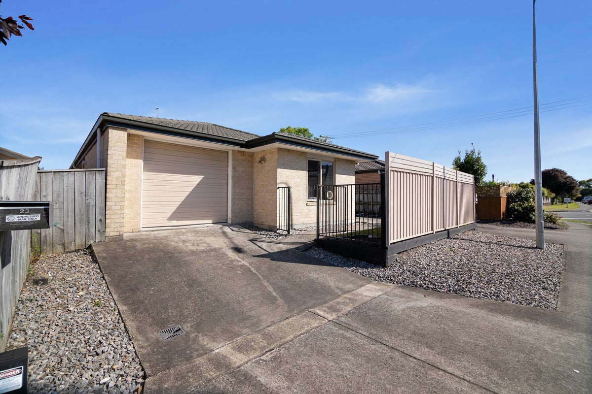 23 Roto Street, Tahunanui, Nelson - Carousel 14