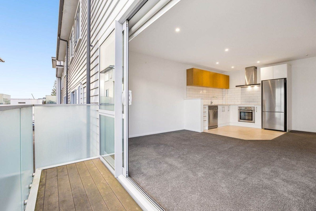 5/6 Fleet Street, Eden Terrace, Auckland - Carousel 2