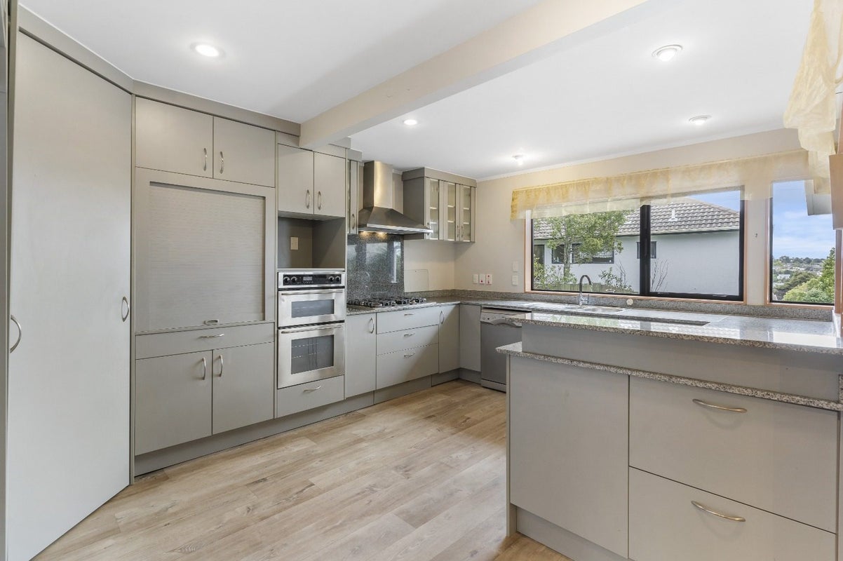 94 Onetaunga Road, Chatswood, Auckland - Carousel 2
