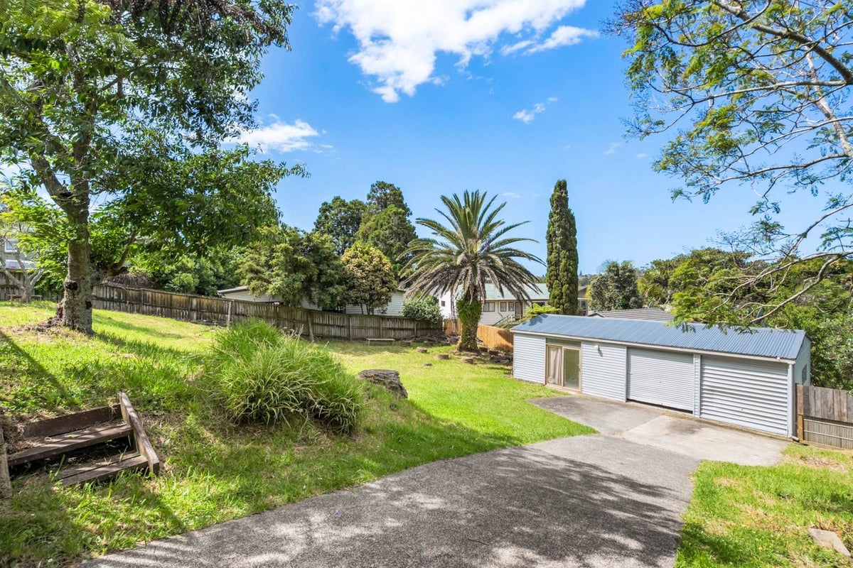 6 Beswick Place, Birkdale, Auckland - Carousel 2