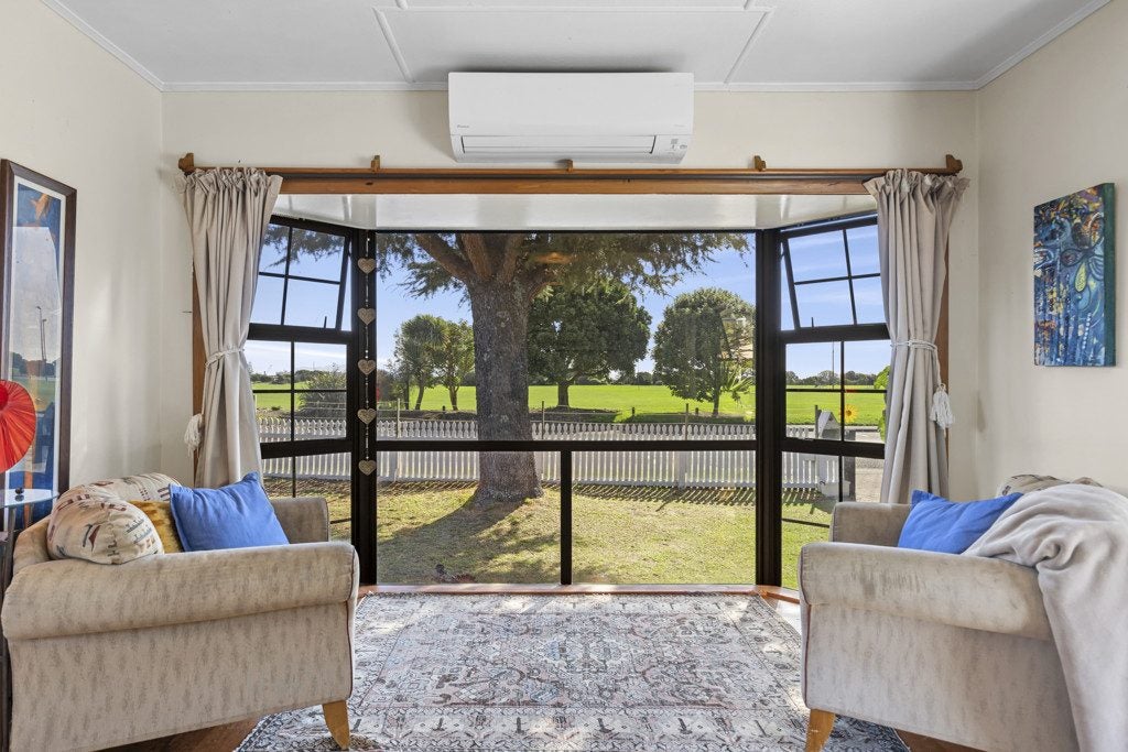 1/44 North Road, The Wood, Nelson - Carousel 1