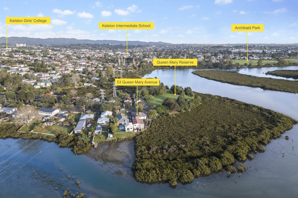 53 Queen Mary Avenue, New Lynn, Auckland - Carousel 8