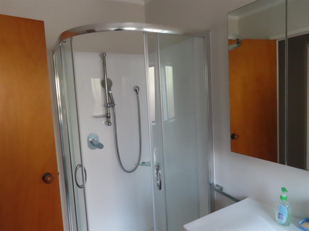 3/53 Moore Street, Howick, Auckland - Carousel 5
