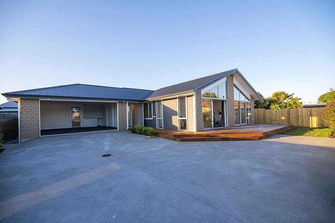 47 Renfrew Street, Waikiwi, Invercargill - Carousel 2