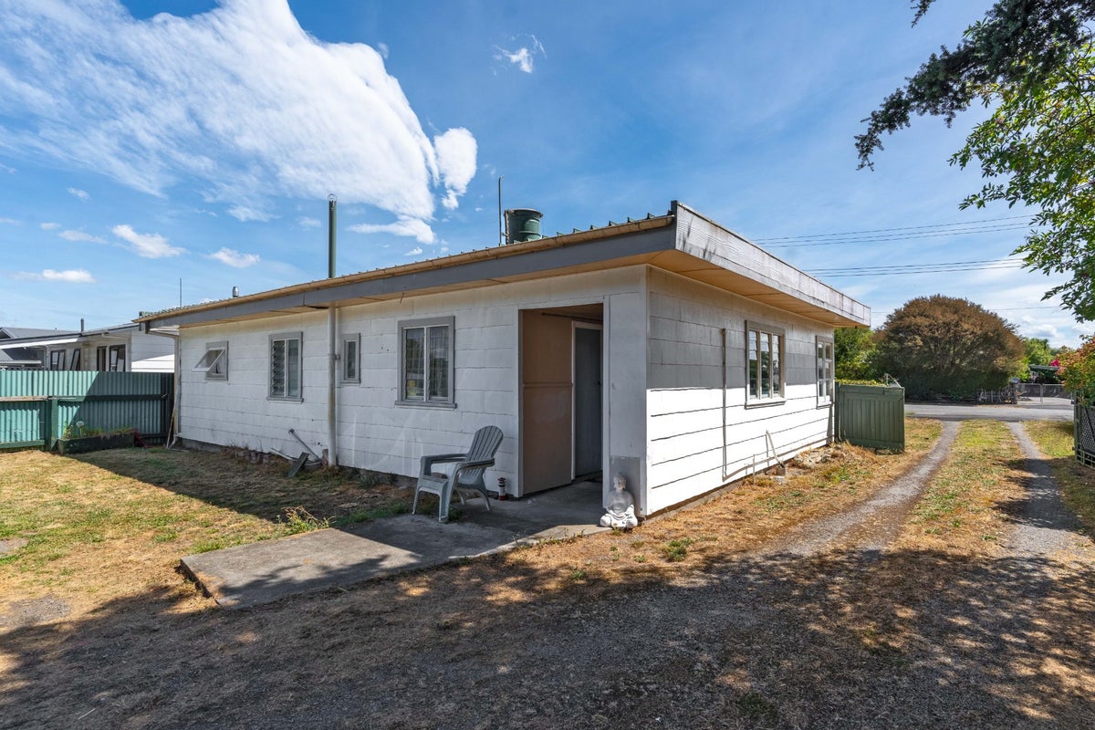 92 Oxford Street, Lansdowne, Masterton - Carousel 14