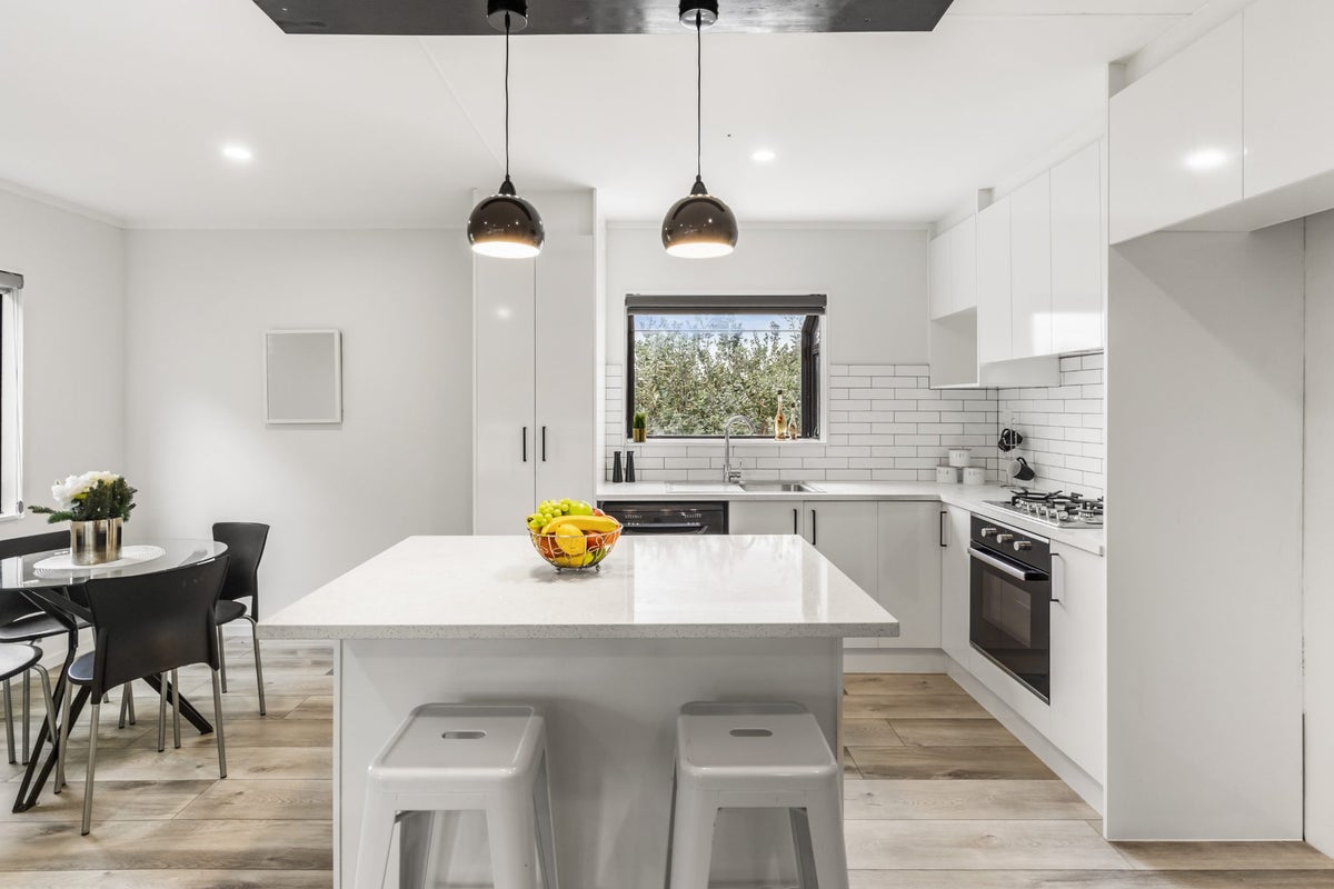 104 Shifnal Drive, Randwick Park, Auckland - Carousel 16