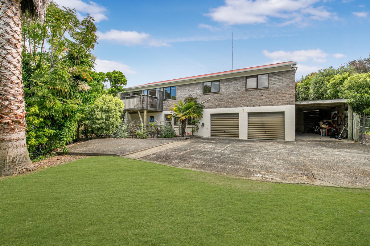 29 Jean Place, Stanmore Bay, Whangaparaoa - Carousel 2