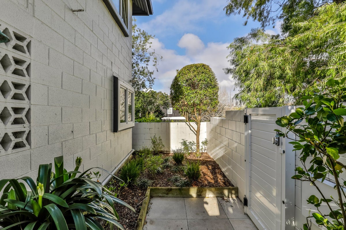 135 Wellington Street, Freemans Bay, Auckland - Carousel 2