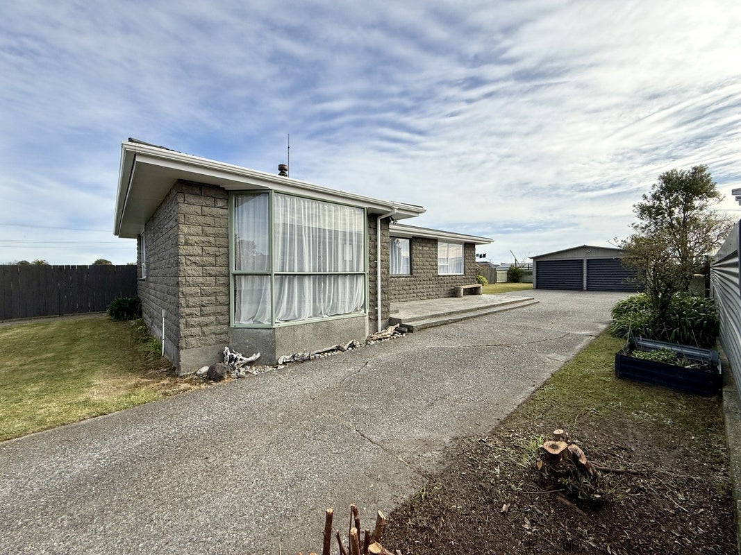 153 Jollie Street, Hokitika - Carousel 15