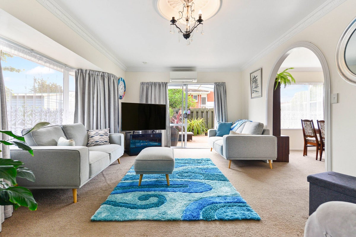 14 Darley Street, Maeroa, Hamilton - Carousel 2