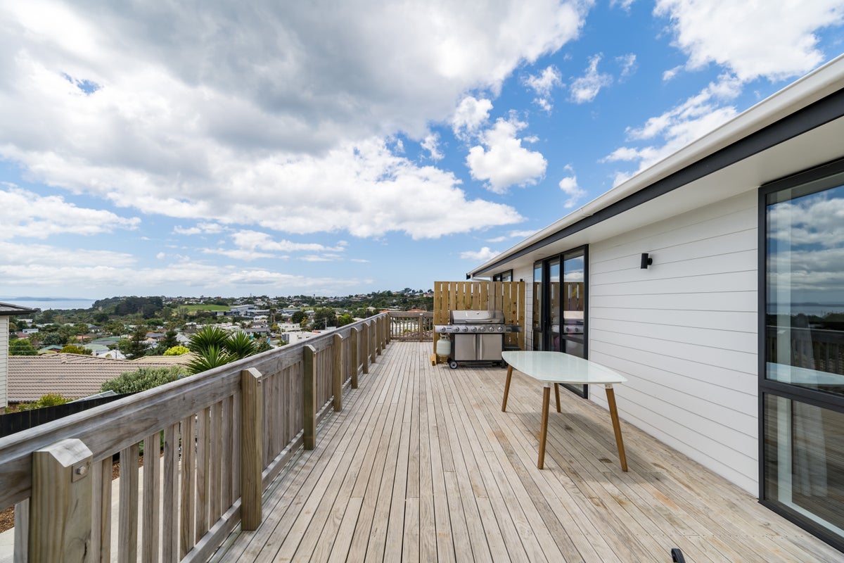 29A Rishworth Avenue, Stanmore Bay, Whangaparaoa - Carousel 2
