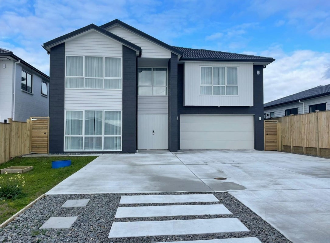 5 Rossbeg Lane, Flat Bush, Auckland - Carousel 1