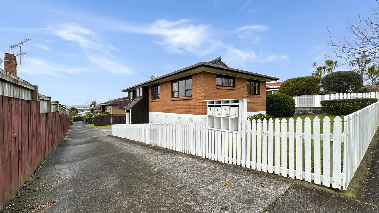 3/11 Ngatiawa Street, Onehunga, Auckland - Carousel 20