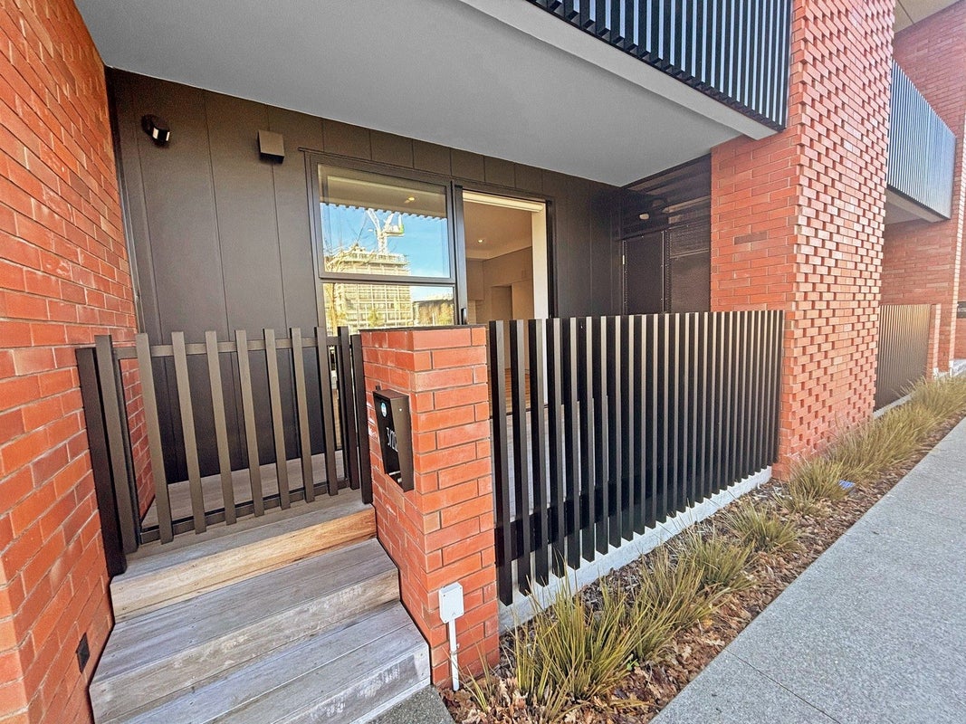 3/212 Cashel Street, Christchurch Central, Christchurch - Carousel 1