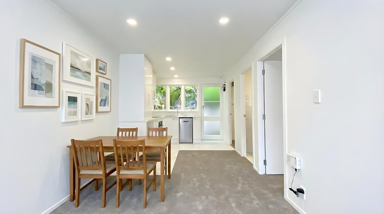 2/67 Second Avenue, Kingsland, Auckland - Carousel 2