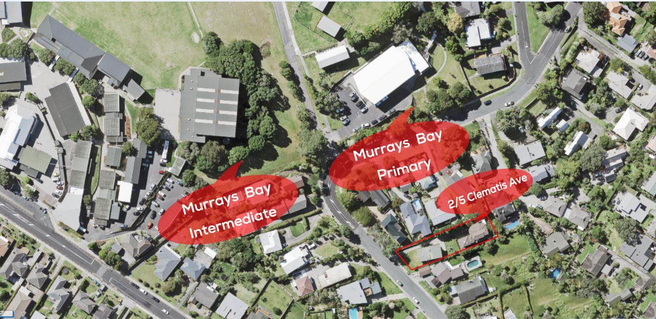 2/5 Clematis Avenue, Murrays Bay, Auckland - Carousel 2