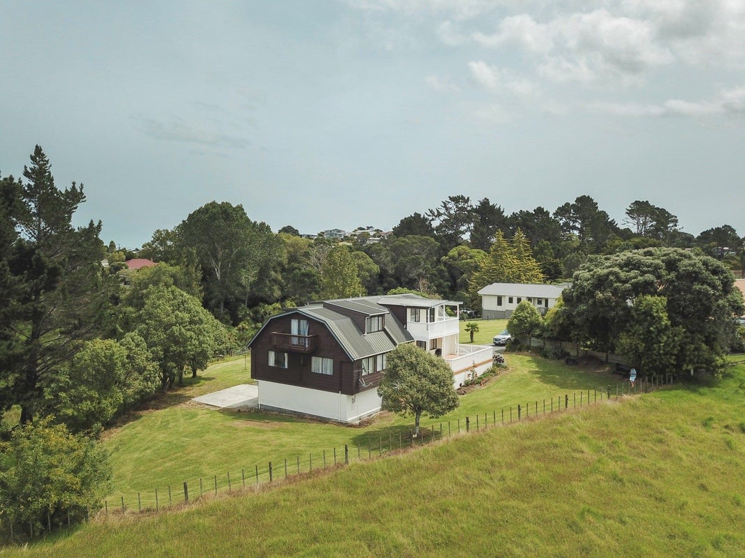 47 Cobham Avenue, Dargaville - Carousel 1