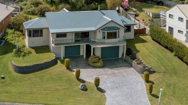 14 Boojum Dell, Kinloch, Taupo - Carousel 1
