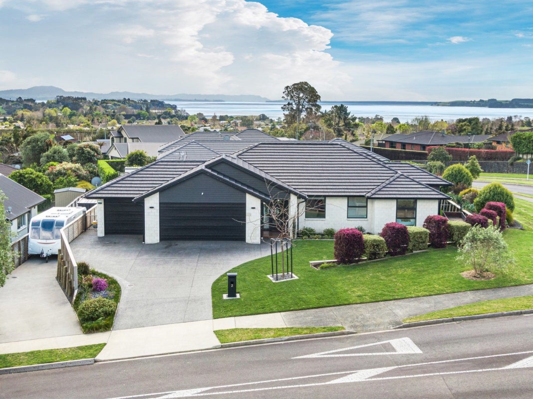 2 Olive Close, Omokoroa, Omokoroa - Carousel 1