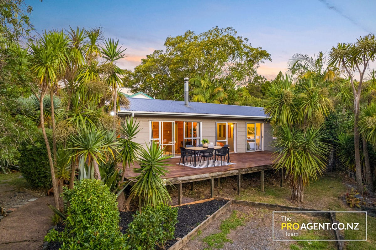 113 Wirihana Road, Titirangi, Auckland - Carousel 1