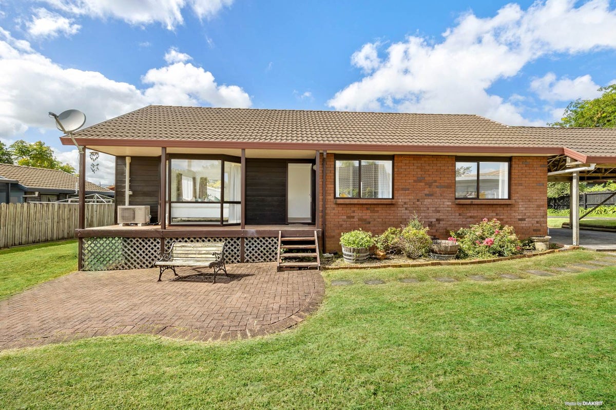 12 Kenwick Place, Burswood, Auckland - Carousel 1