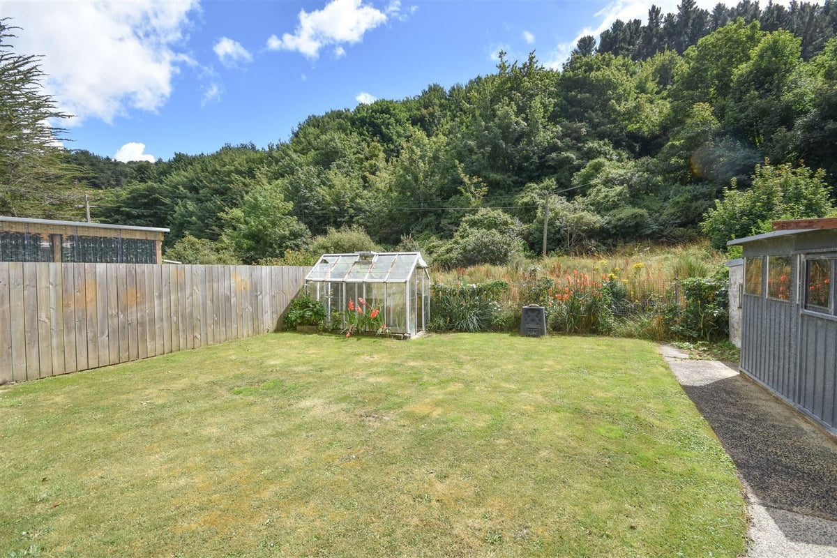 18 Bonnington Street, Normanby, Dunedin - Carousel 18
