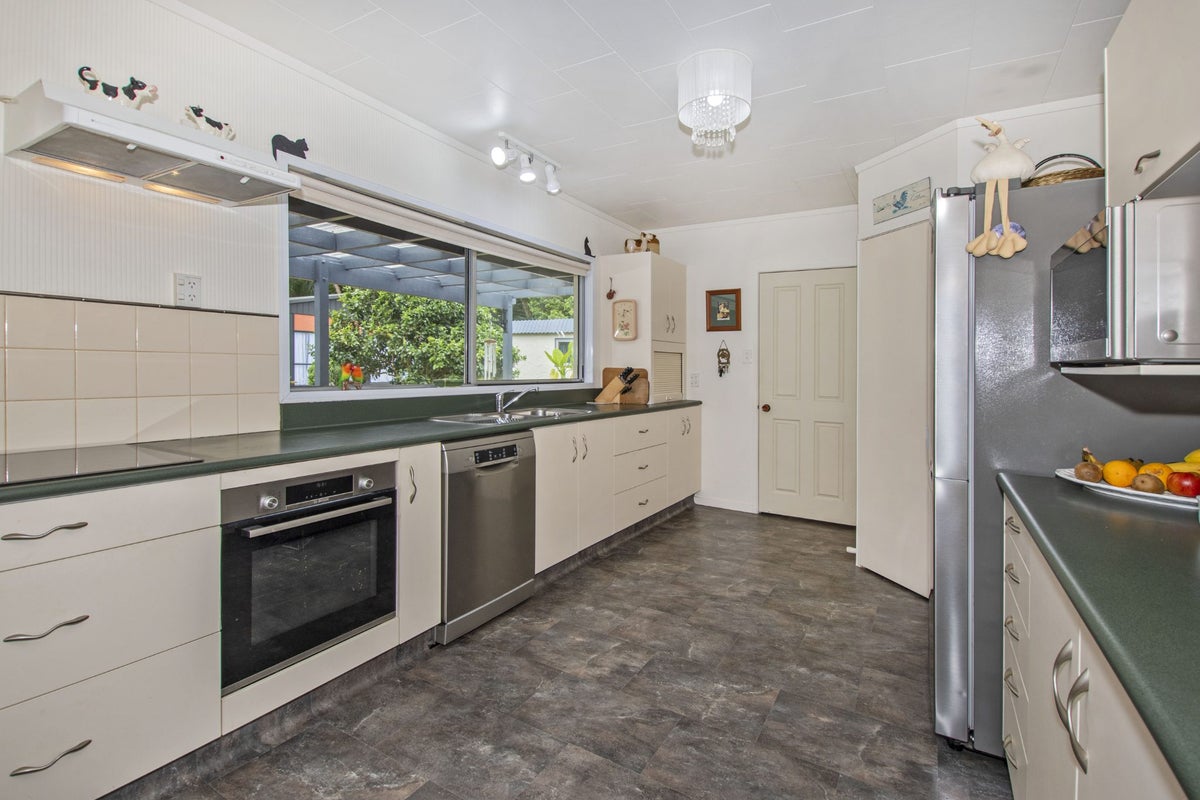 128 Cemetery Road, Whangarei - Carousel 2
