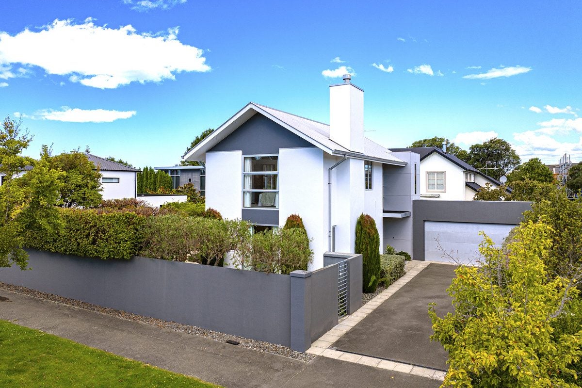 59 Murray Place, St Albans, Christchurch - Carousel 1