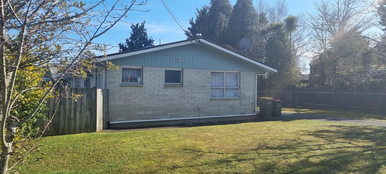 8A Wyndham Road, Hannahs Bay, Rotorua - Carousel 2