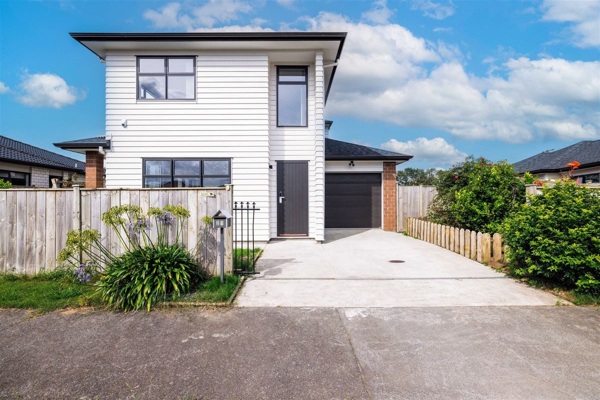 21 Sapwood CRES, Takanini, Takanini - Carousel 1