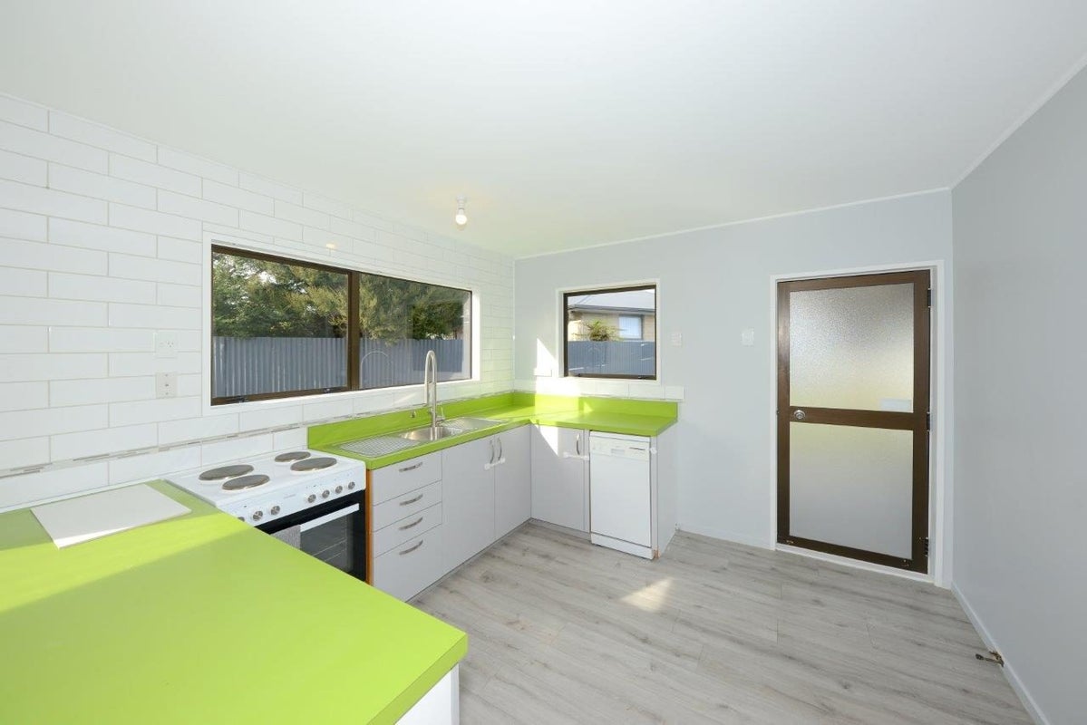137 Horndon Street, Darfield, Darfield - Carousel 2