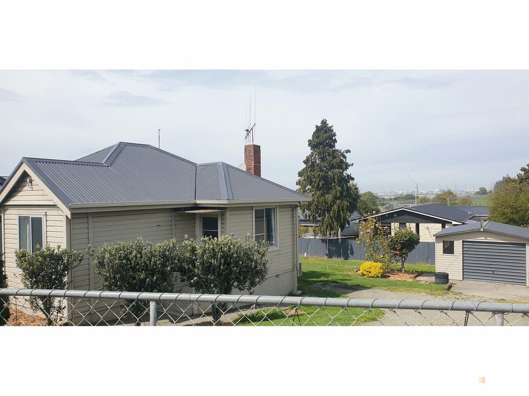 141 Evans Street, Waimataitai, Timaru - Carousel 1