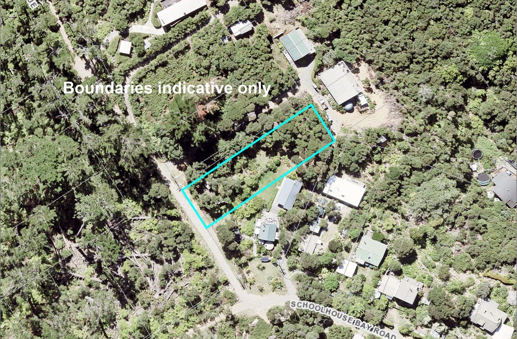 4 Wilson Avenue, Kawau Island - Carousel 2