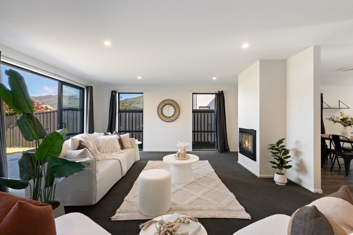 33 Peterley Road, Lower Shotover, Queenstown - Carousel 2