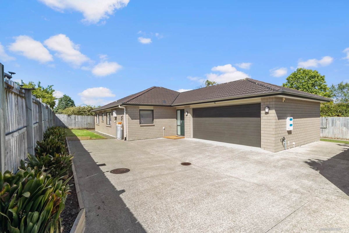 115A Gardner Avenue, New Lynn, Auckland - Carousel 1
