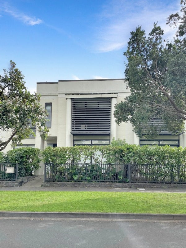 51 Bluegrey Avenue, Stonefields, Auckland - Carousel 1