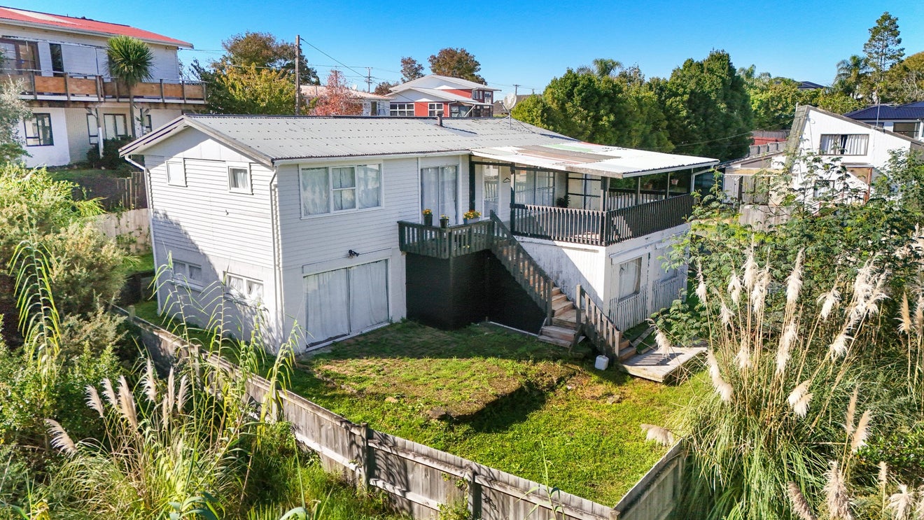 19 & 21 Colwill Road, Massey, Waitakere City, Auckland - Carousel 2