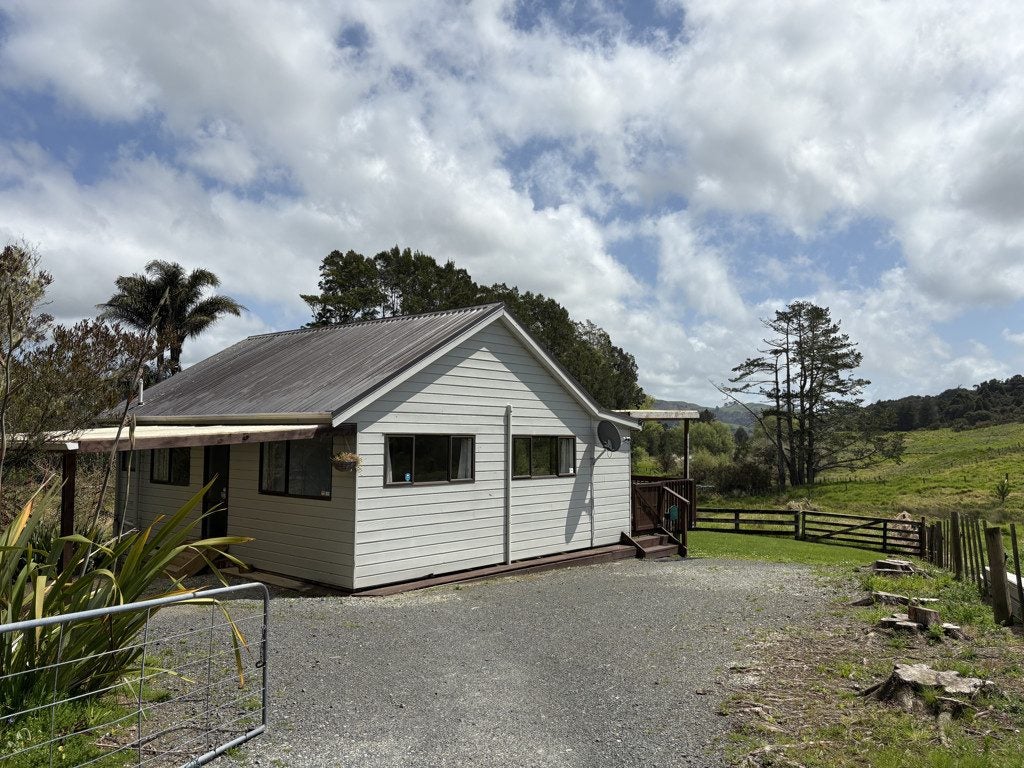 1138 Woodcocks Road, Kaipara Flats, Warkworth - Carousel 2