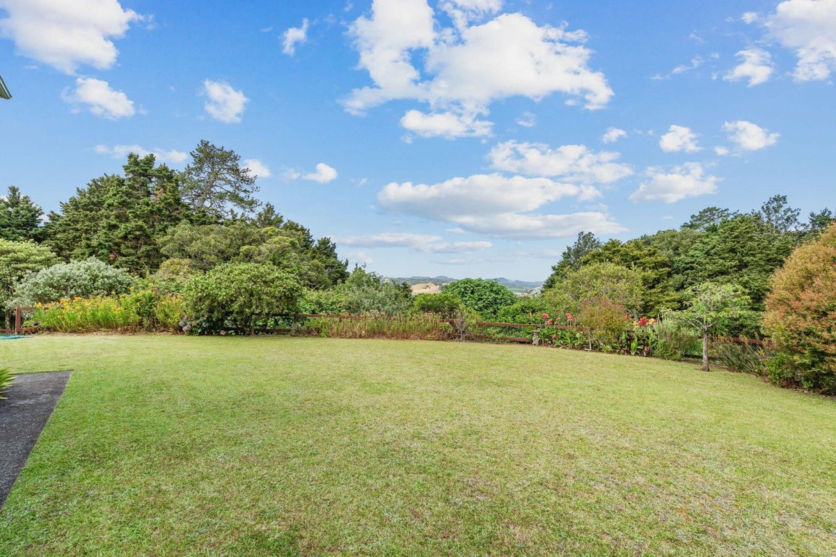 111 Dip Road, Whangarei - Carousel 26