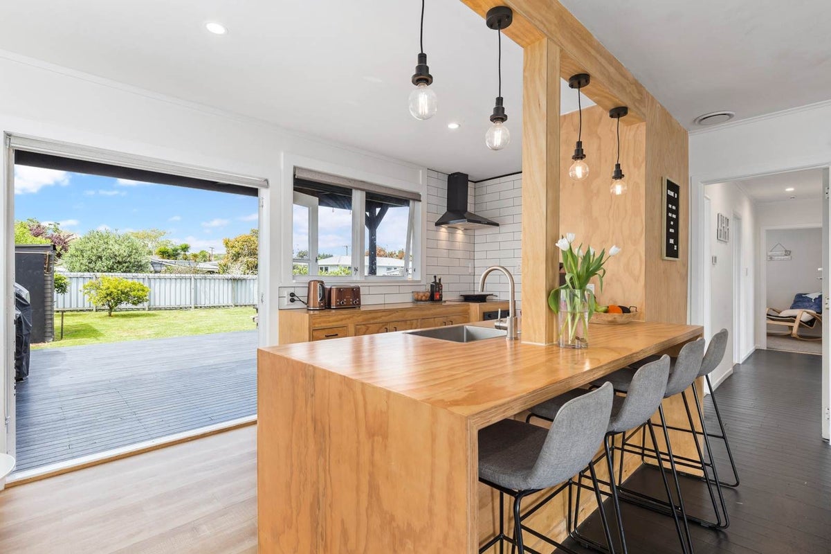 26 Scott Road, Papakura, Papakura - Carousel 1