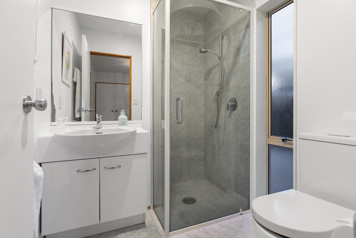 299 Oceanbeach Road, Mount Maunganui, Mount Maunganui - Carousel 27