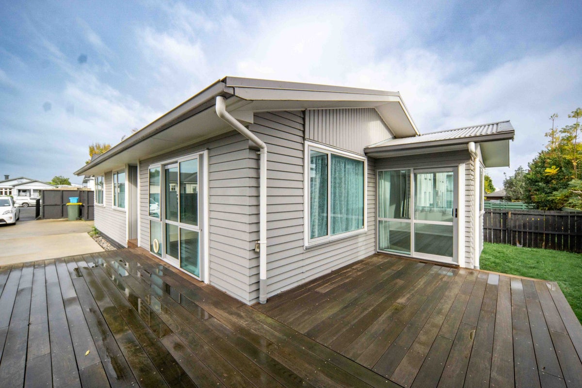 92A Norton Road, Frankton, Hamilton - Carousel 1