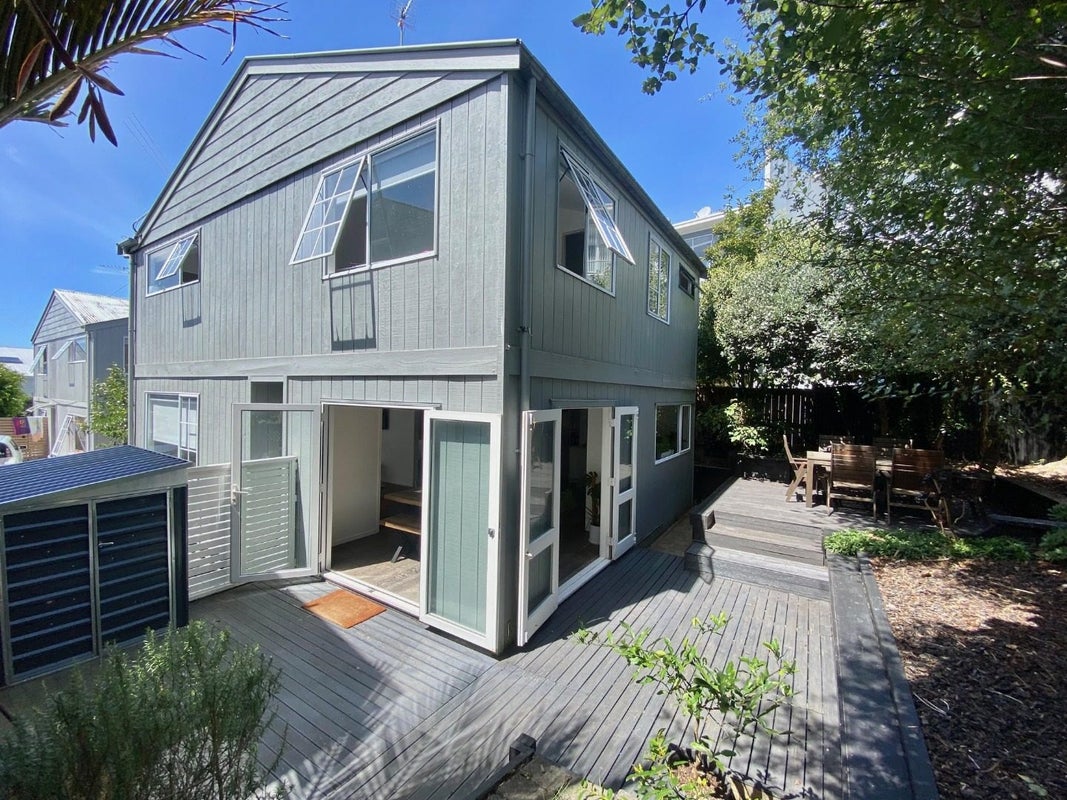 6/66 Larchwood Avenue, Westmere, Auckland - Carousel 2