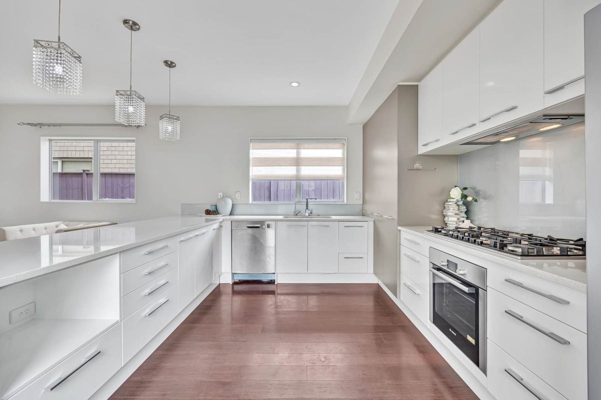 3 Aster Place, Flat Bush, Auckland - Carousel 1