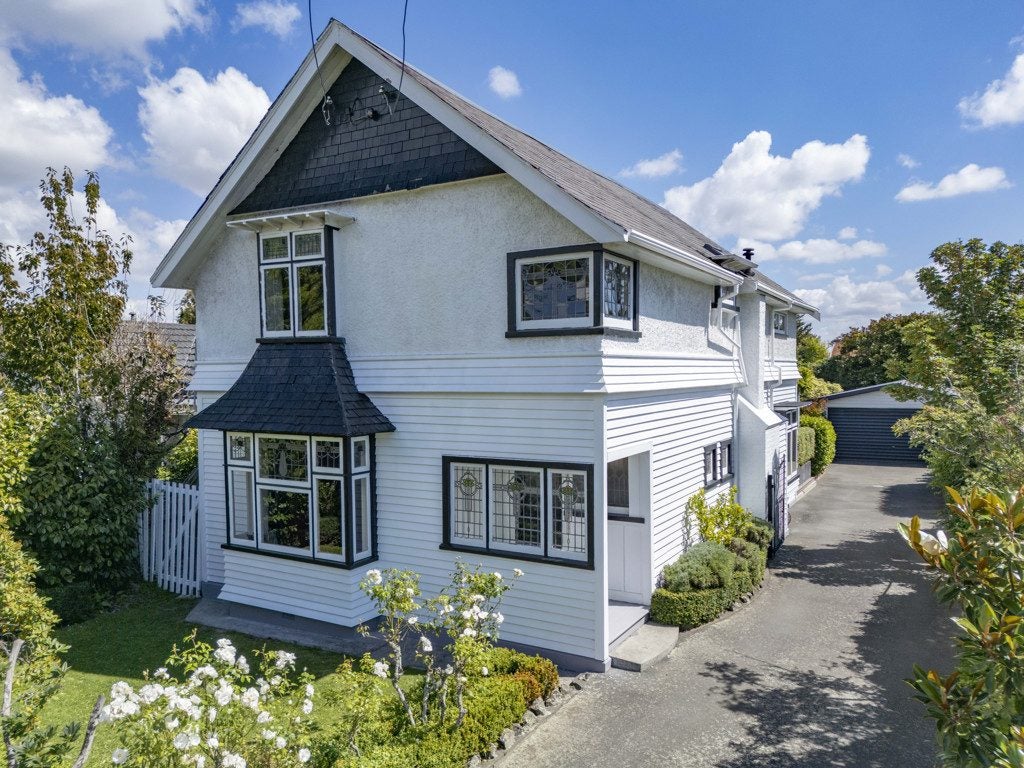 35 Aylmer Street, Somerfield, Christchurch - Carousel 1