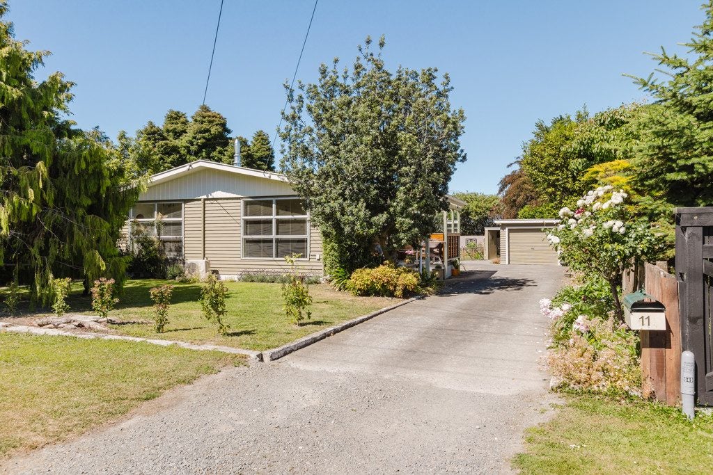 11 Upper Plain Road, Masterton, Masterton - Carousel 1