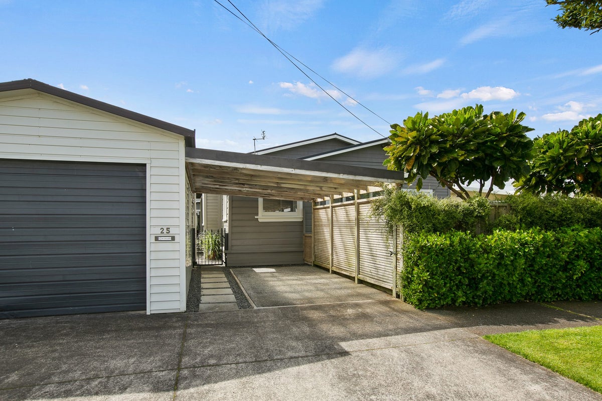 25 Newton Street, Fitzroy, New Plymouth - Carousel 22