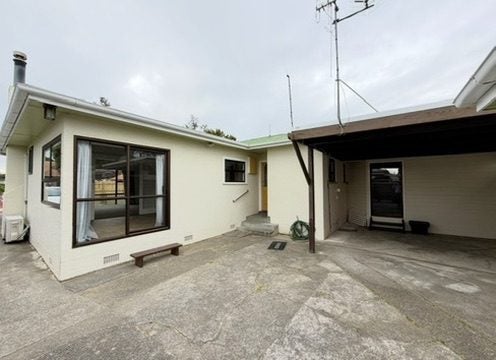 257 College Street, West End, Palmerston North - Carousel 9