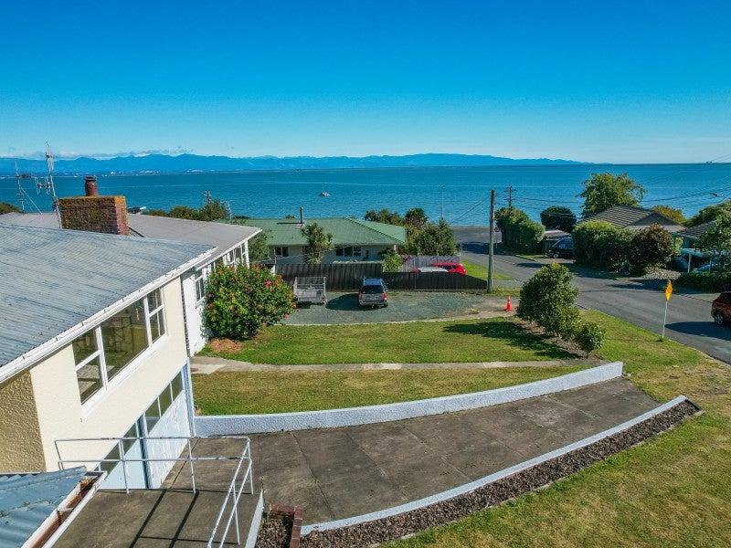 6 Bay View Road, Atawhai, Nelson - Carousel 1